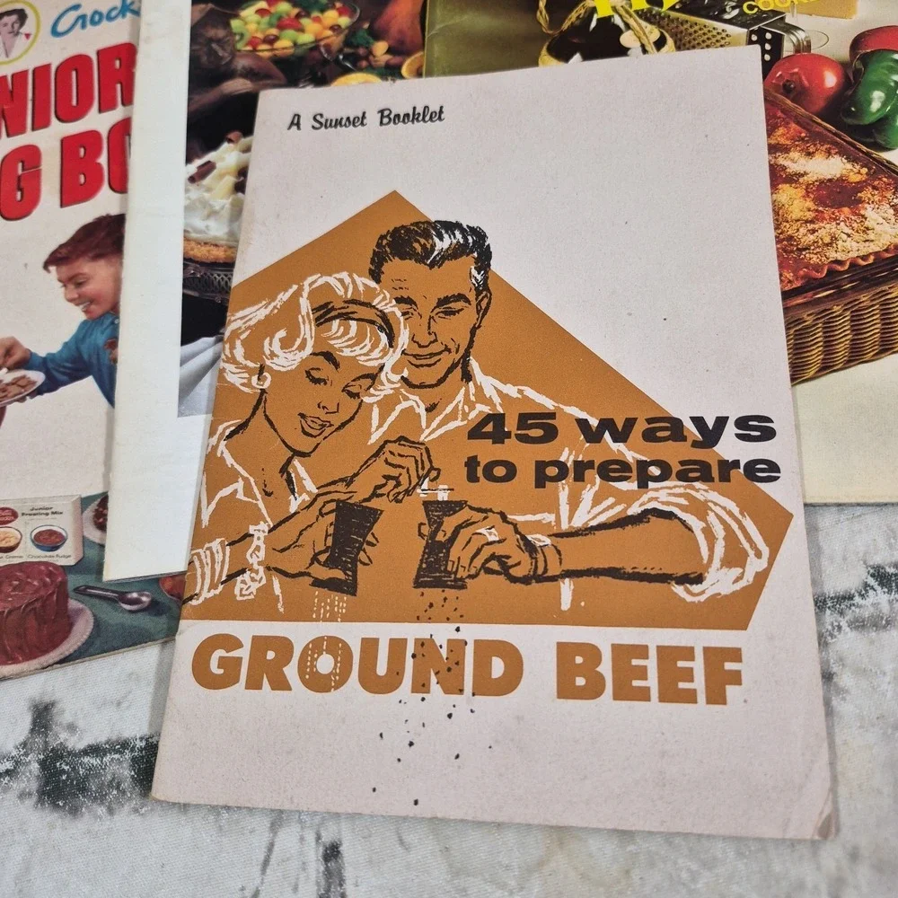 Vintage Lot of 10 Cookbooks Booklets Pamphlets‎ Recipes 50s 60s 70s MCM